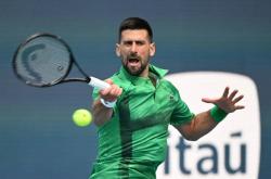 关于德约科维奇在瑞士队比赛中出色防守，败北引发热议！的信息