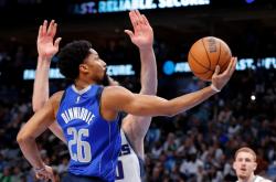 Doinb新星精彩发挥表现惊艳，独行侠未来可期！的简单介绍