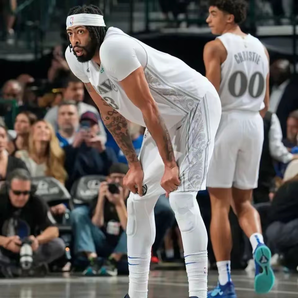  侯子波涉嫌严重违纪违法 